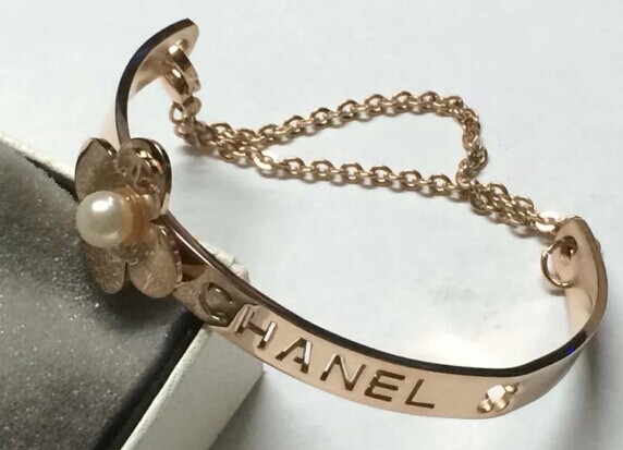 Bracciale Chanel Modello 500
